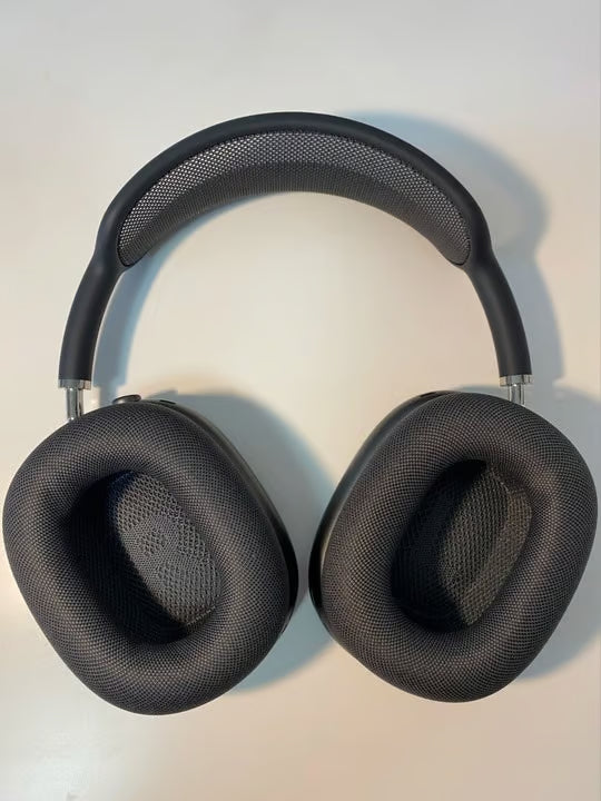 Apple AirPods Max with Smart Case 3T36