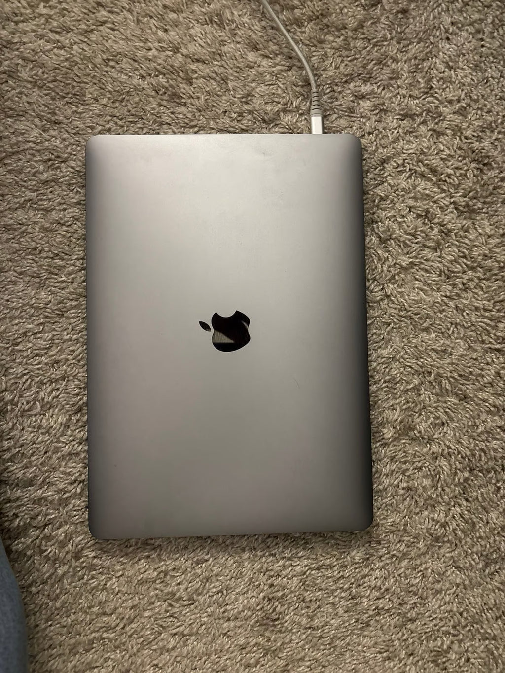 MacBook Pro 2020 M1 Chip 1R82