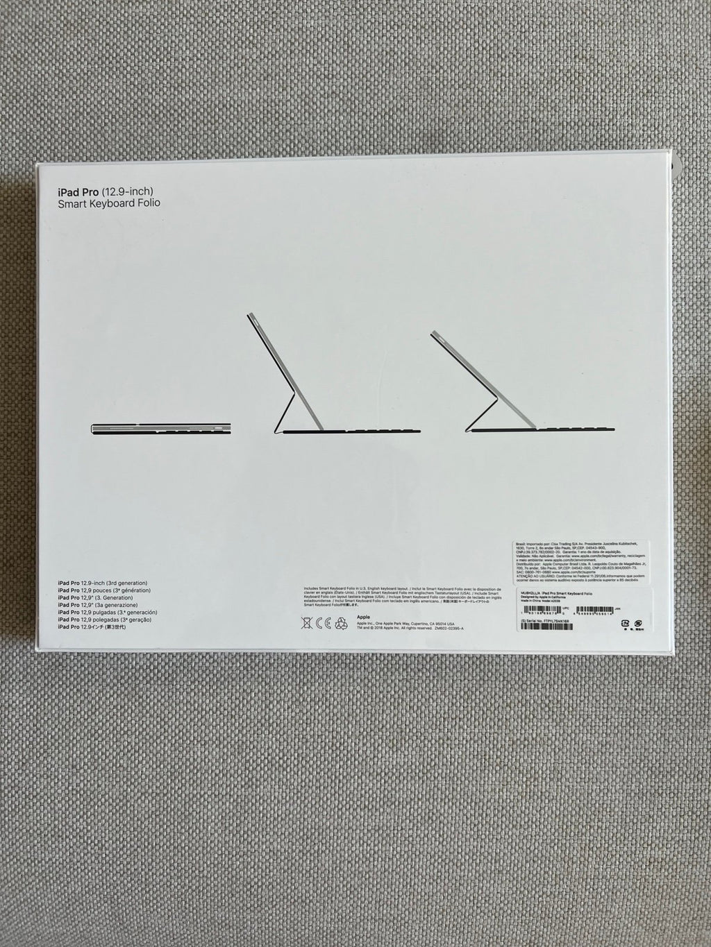 brand new ipad pro 12.9-inch wi-fi 512gb (3rd gen) + smart keyboard folio 9T28