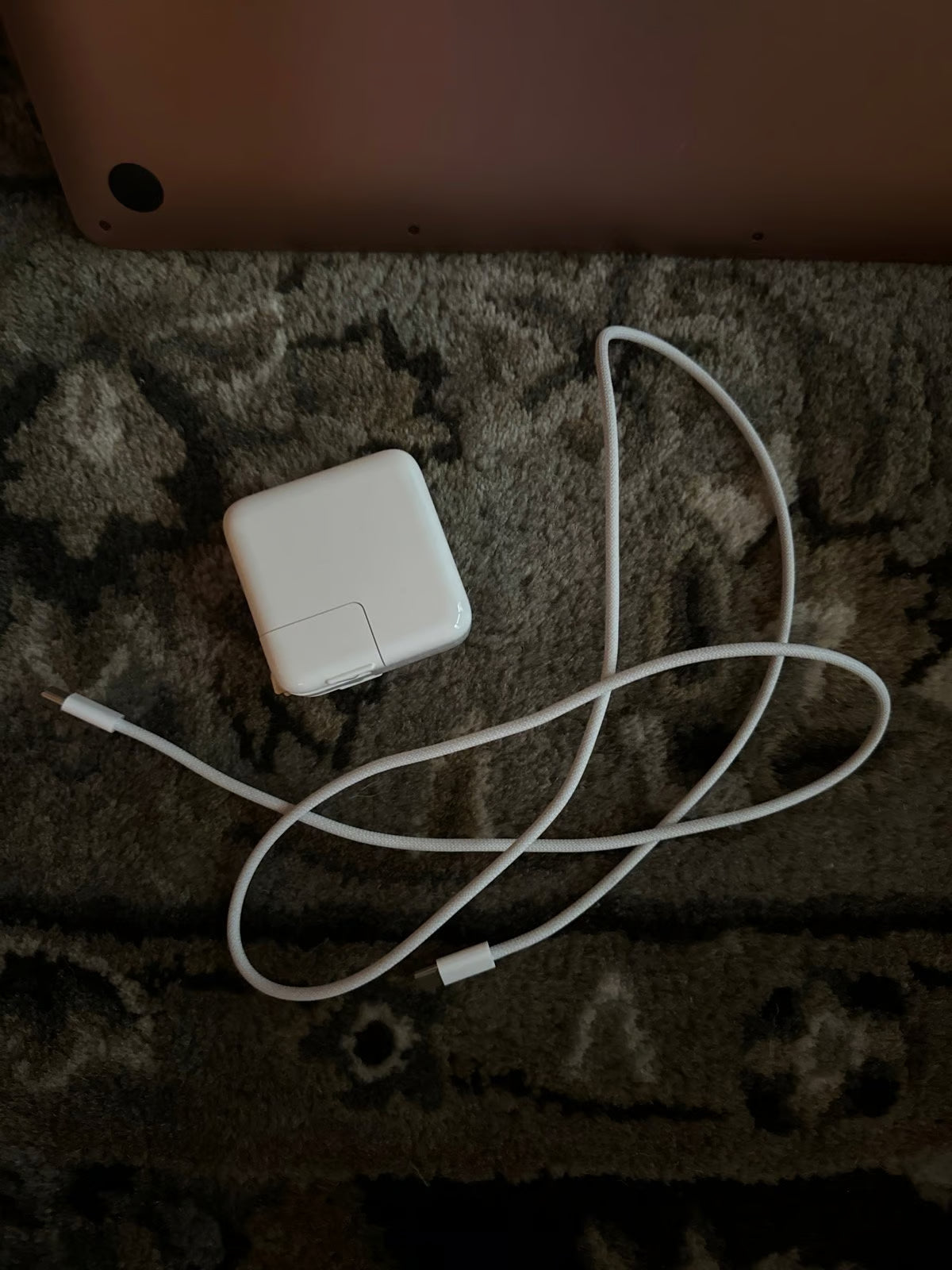 MacBook Air 2020 M1 256GB 8gb RAM! Like New 6M58