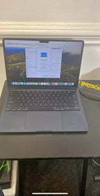 (2024)Apple Macbook Air 13in.  M2 3.49 GHz  256GB SSD 5P67