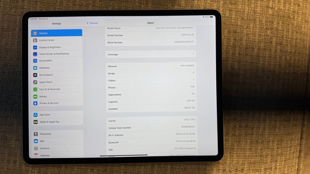Apple iPad Pro 12.9�?4th Gen 256gb WiFi + Cellular Unlocked 5A95