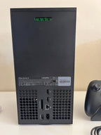 Xbox Series X with controller and rechargeable razer battery 3H83
