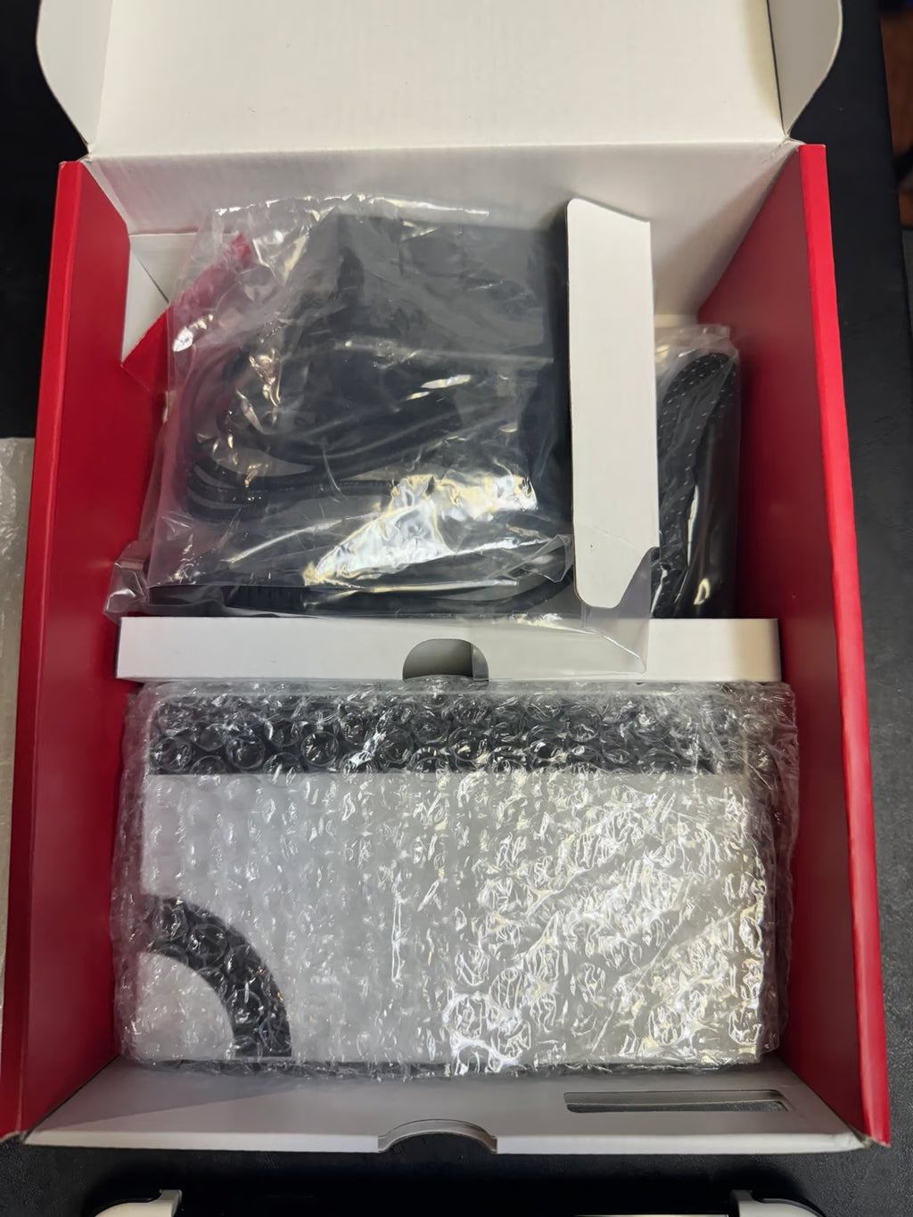 Nintendo Switch White OLED 5N66