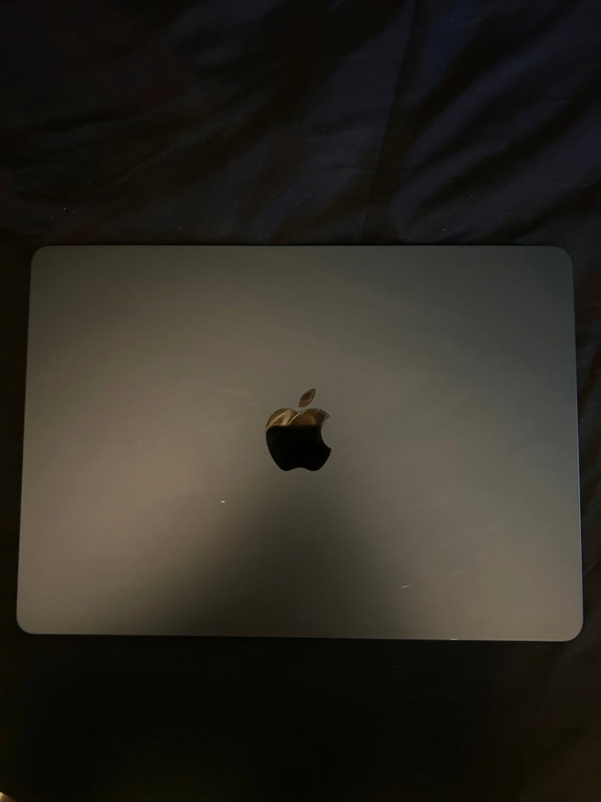 Apple Macbook Air 13in. (M2 2022) 256GB SSD 8GB MEMORY(RAM) 5S52