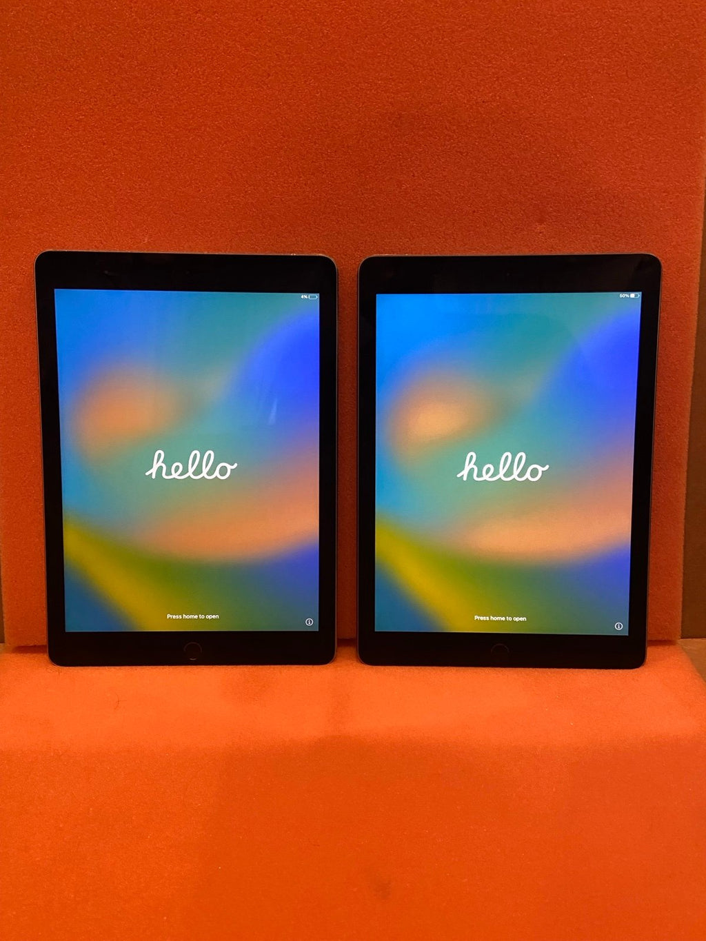 Lot of 2 Apple iPad Pro 1st Gen 9.7�?Tablet - 32GB - Newest iOS 16 - Fast Ship 3H89