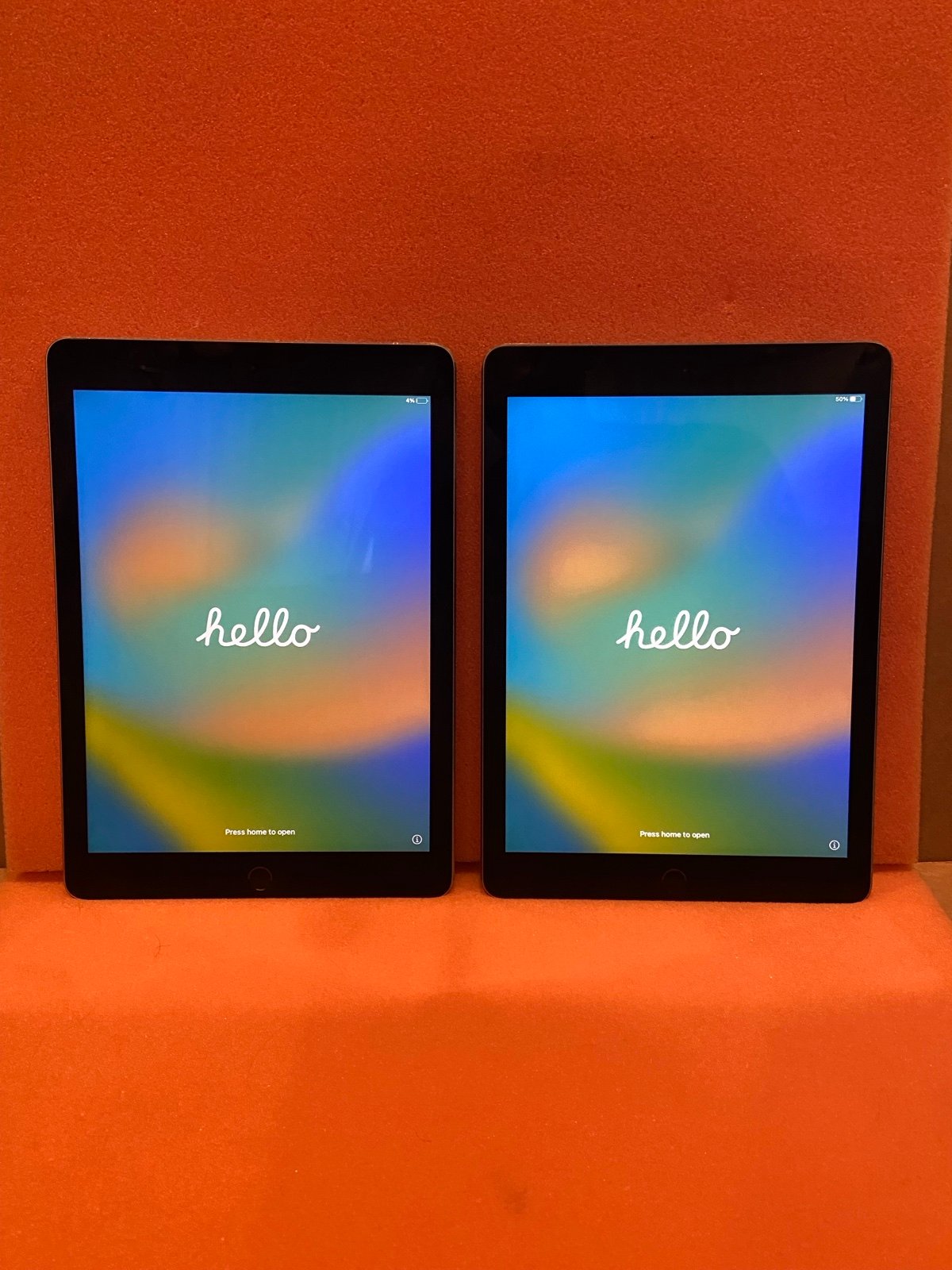 Lot of 2 Apple iPad Pro 1st Gen 9.7�?Tablet - 32GB - Newest iOS 16 - Fast Ship 3H89