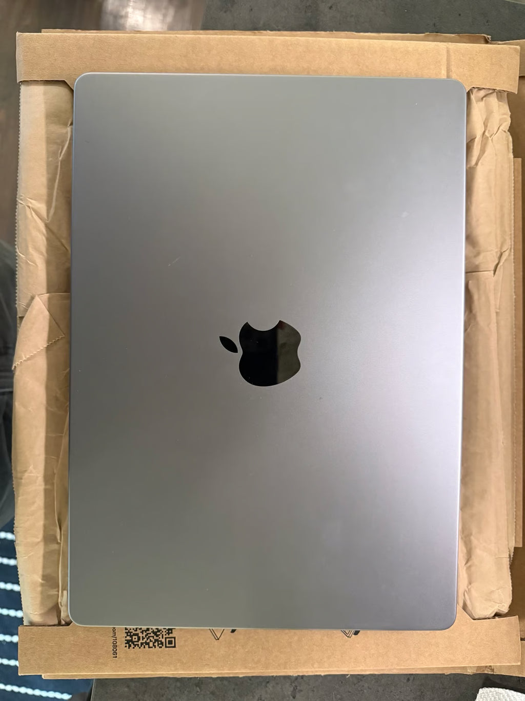 MacBook Pro Late 2021 14鈥?8U15