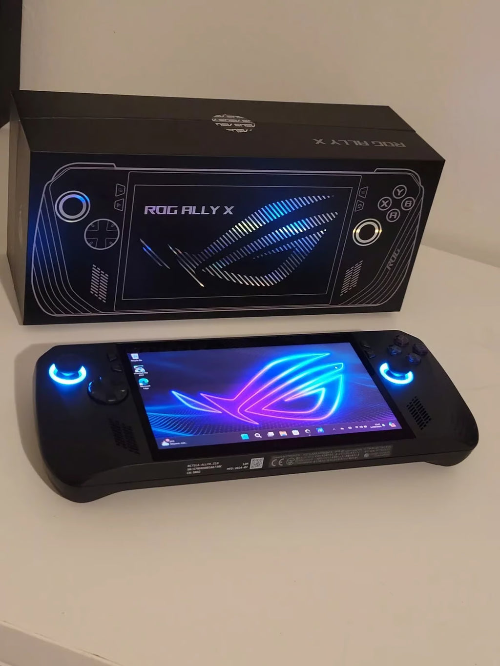 Asus ROG ALLY X 8Q53