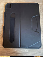 M1 iPad Pro 5th Generation in Silver 256 Gb 9O21