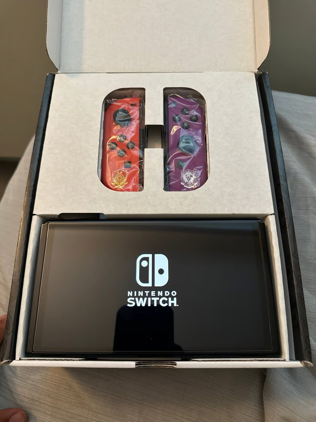 Nintendo Switch 鈥?OLED Model - Pok茅mon Scarlet & Violet Edition Console 6R68