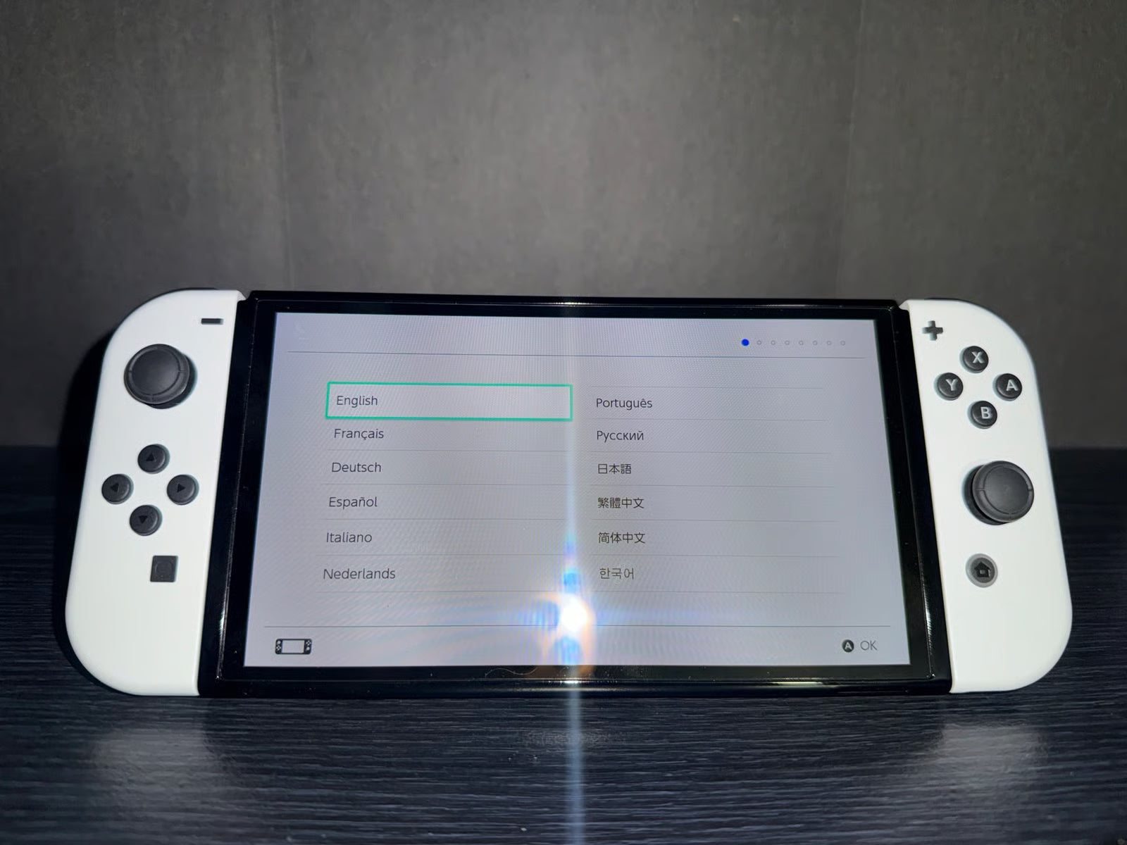 Nintendo Switch Oled Used With Nintendo Pro Controller. 3U17