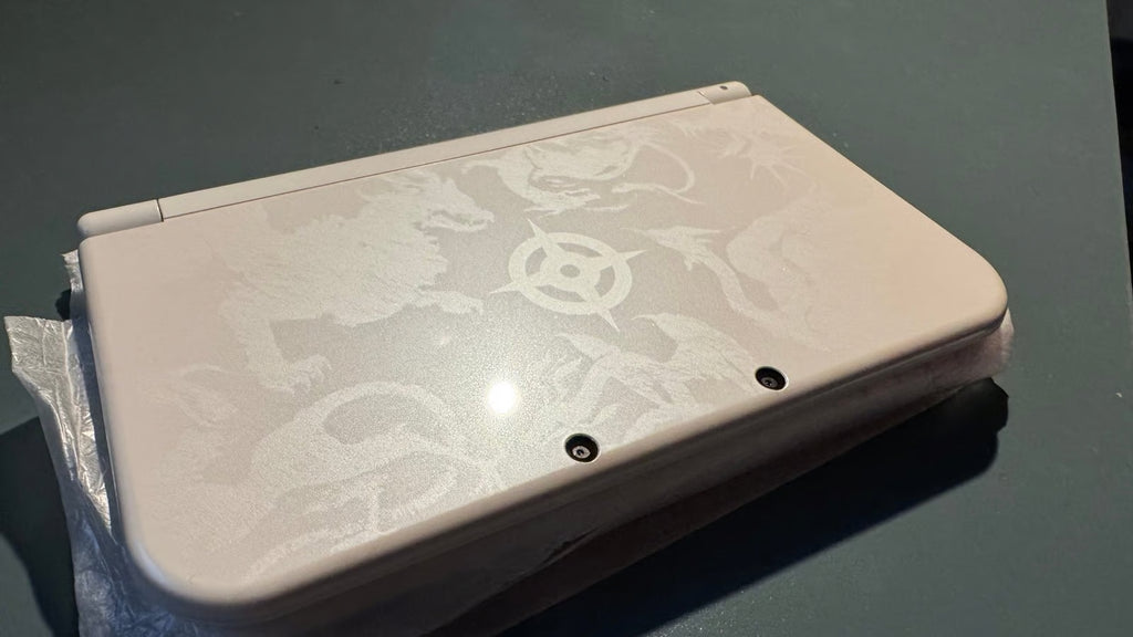 Fire Emblem Fates New Nintendo 3DS XL White/Black System
