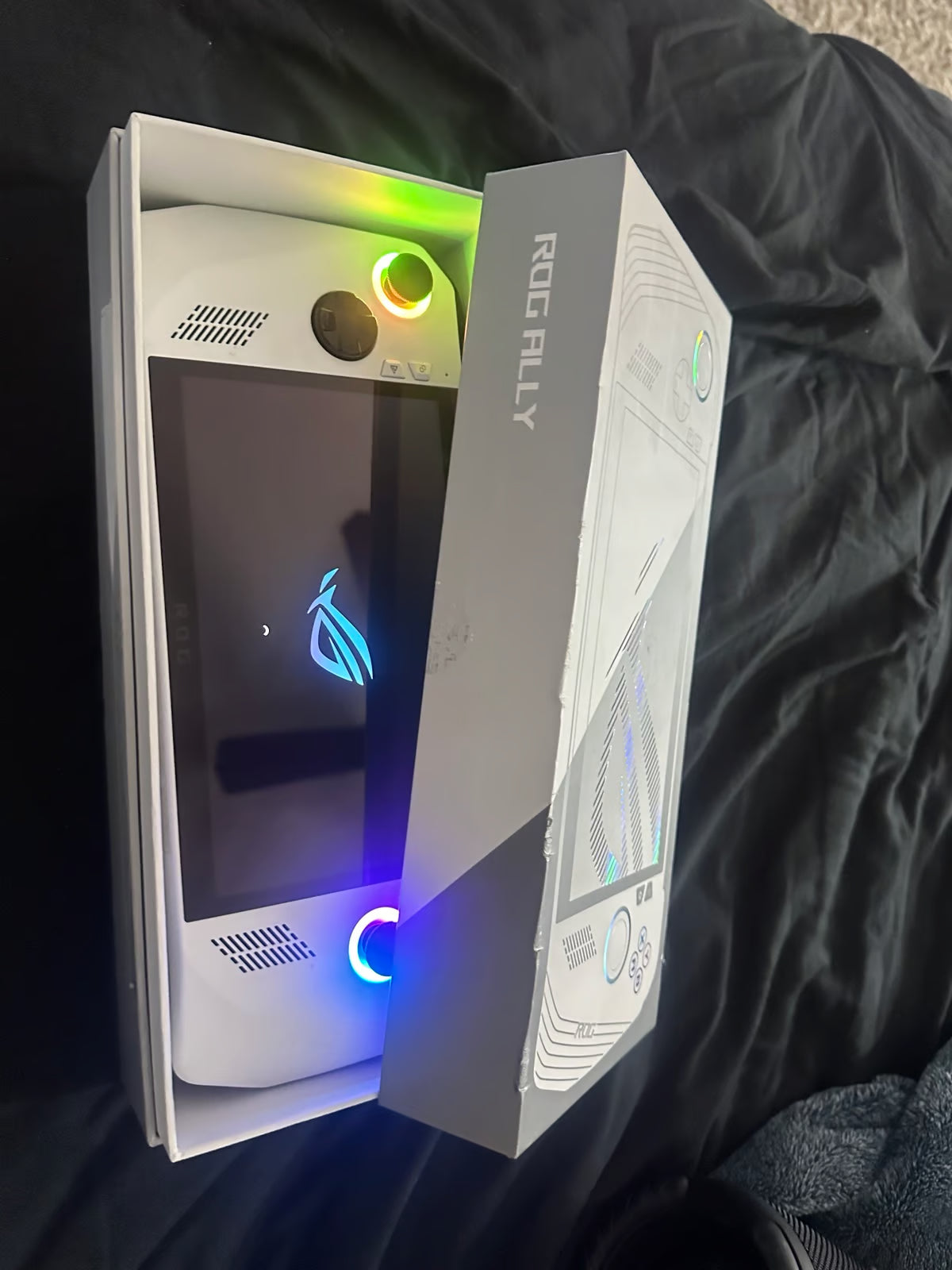 ASUS rog ally z1 extreme 3V66