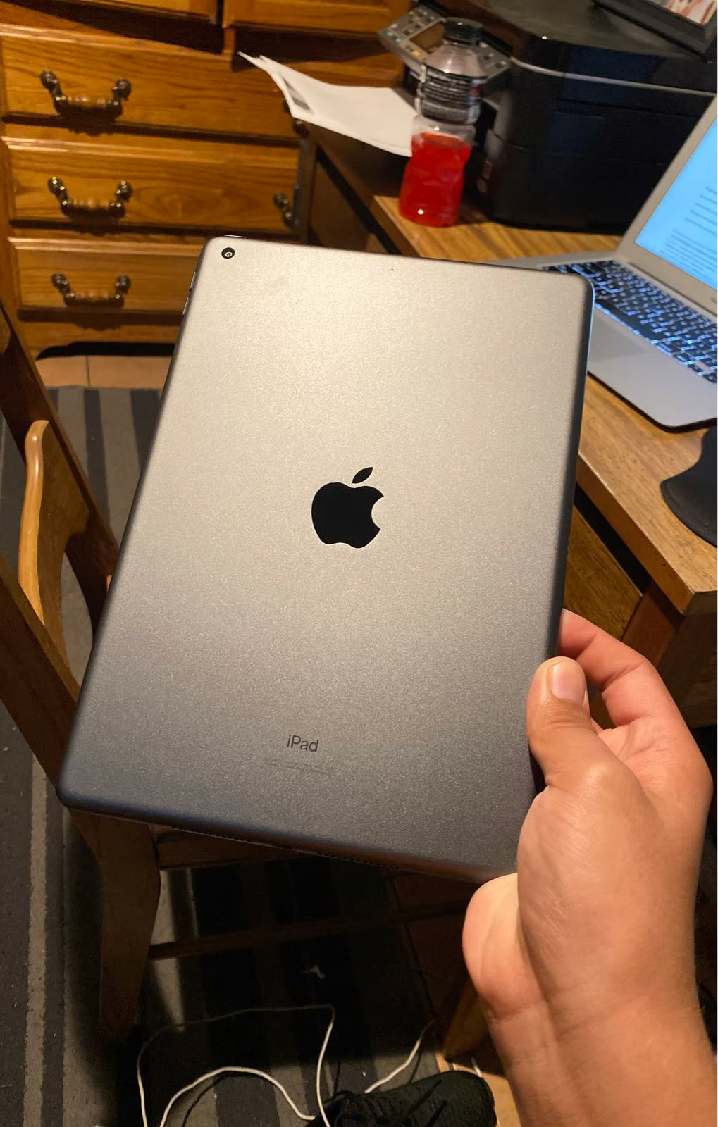 iPad Air 7th generation Space Gray 9O91