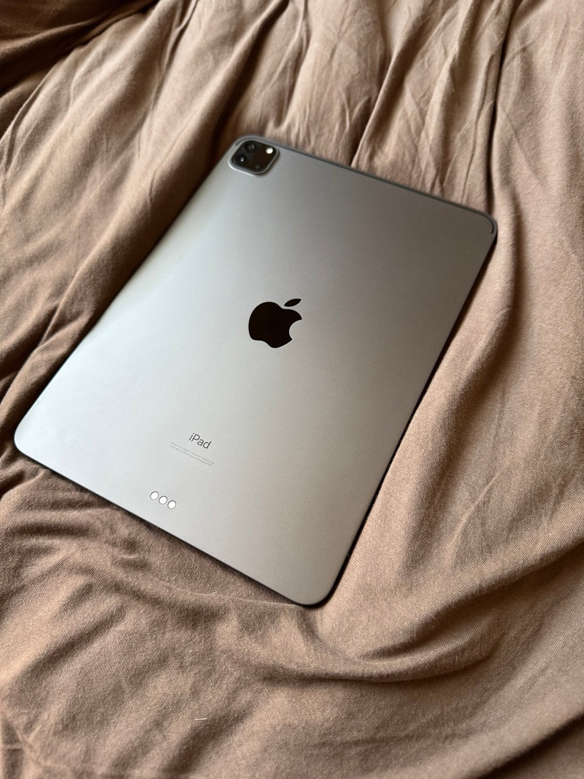 Apple iPad Pro 11�?2nd Gen 9J69