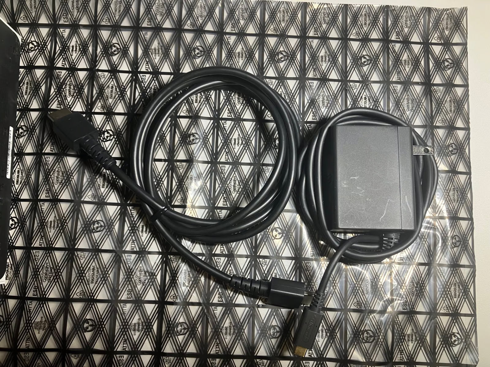 Nintendo Switch OLED Splatoon 3 Special Edition Console 2Z66