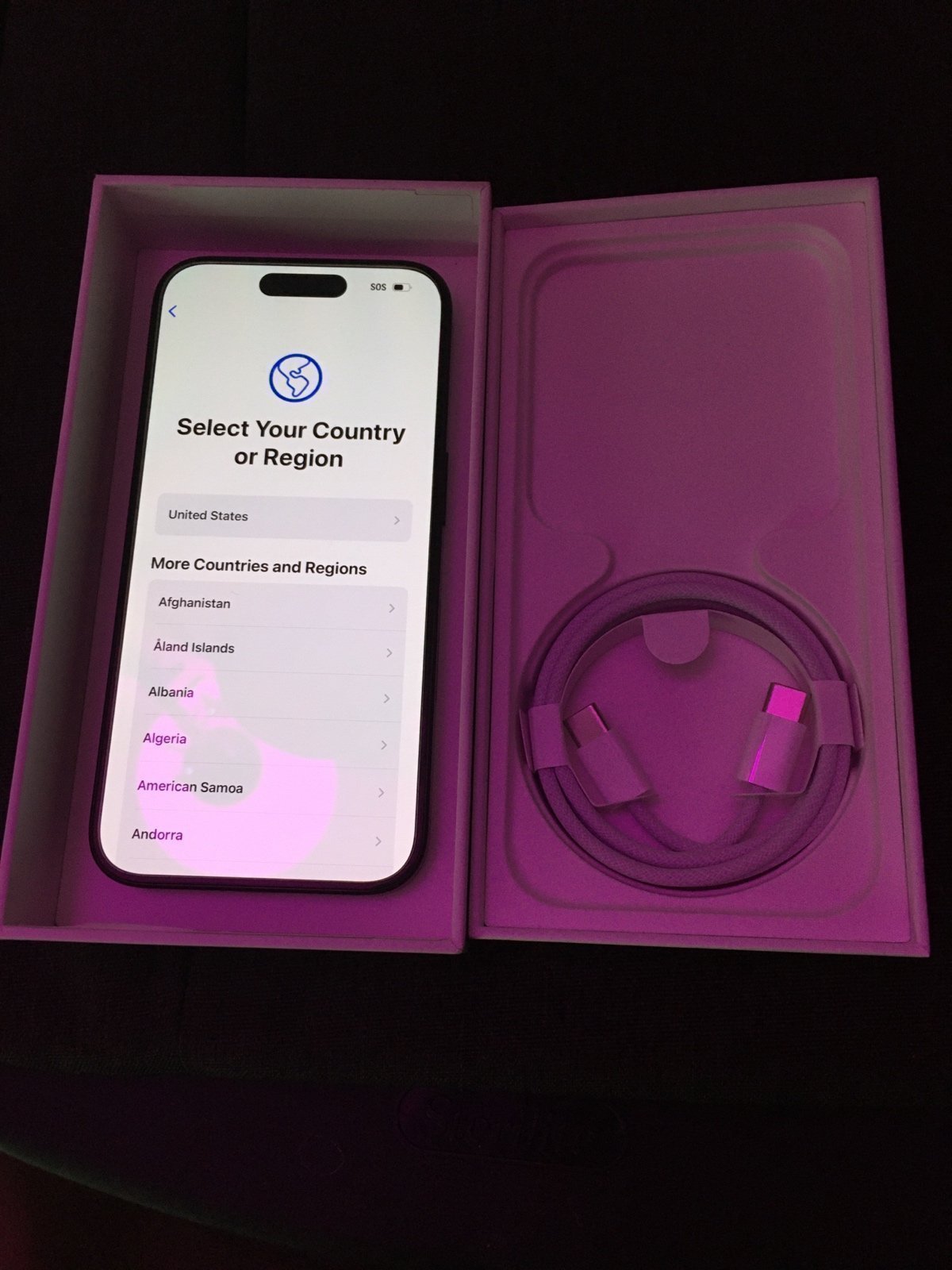 Apple iPhone 15 Pro - 128GB UNLOCKED (LIKE-NEW CONDITION) 3T56