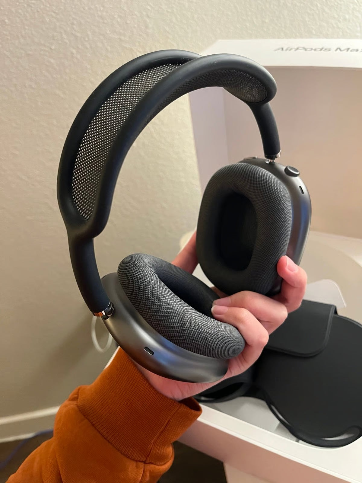 airpods max black 7C35