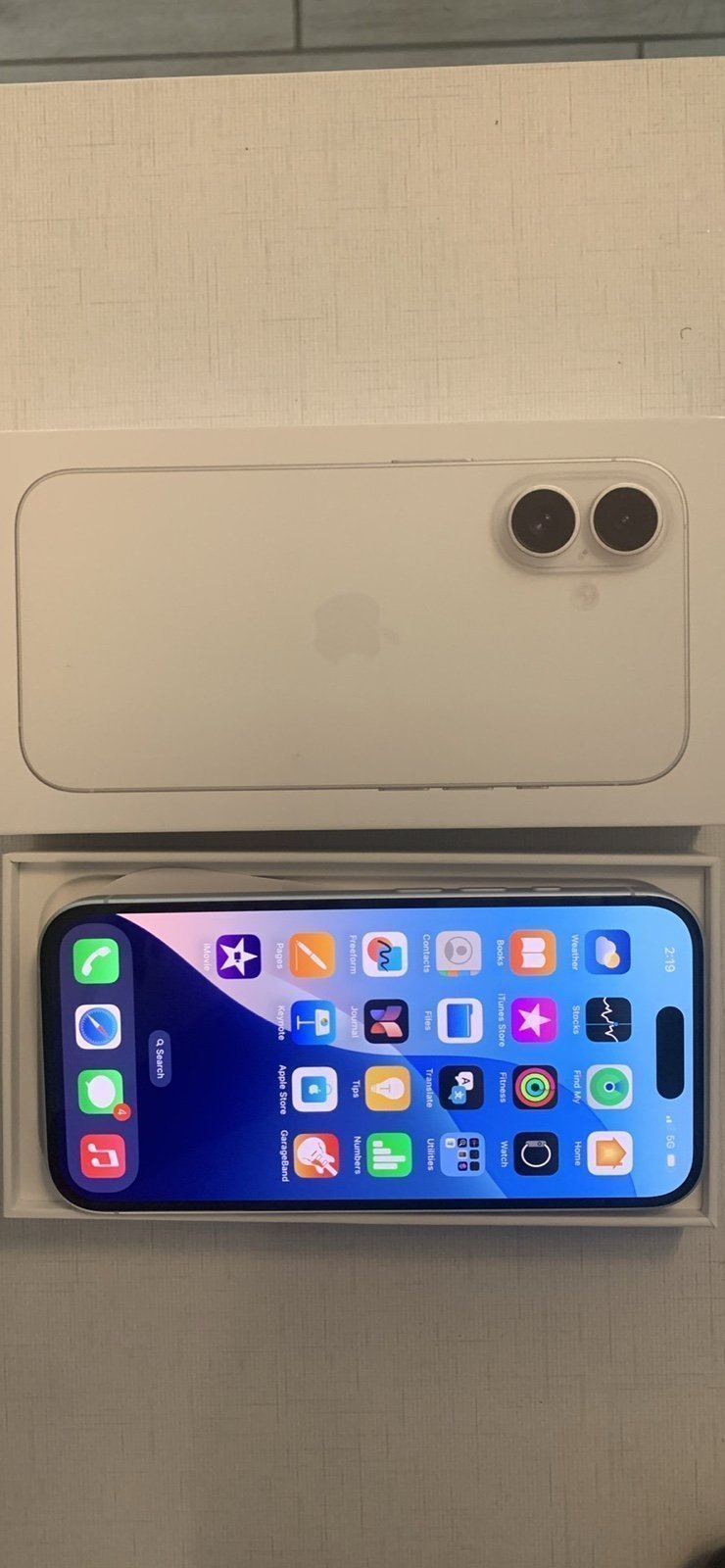 iPhone 16 Verizon Carrier 3E56