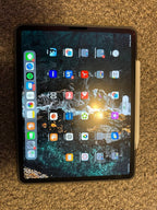 ipad pro 12 inch 5th gen 3S36