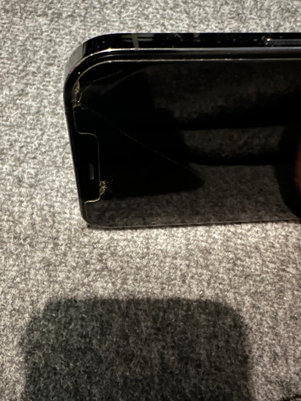 Apple iPhone 12 Pro Max 128 GB in Graphite for AT&T 1J63