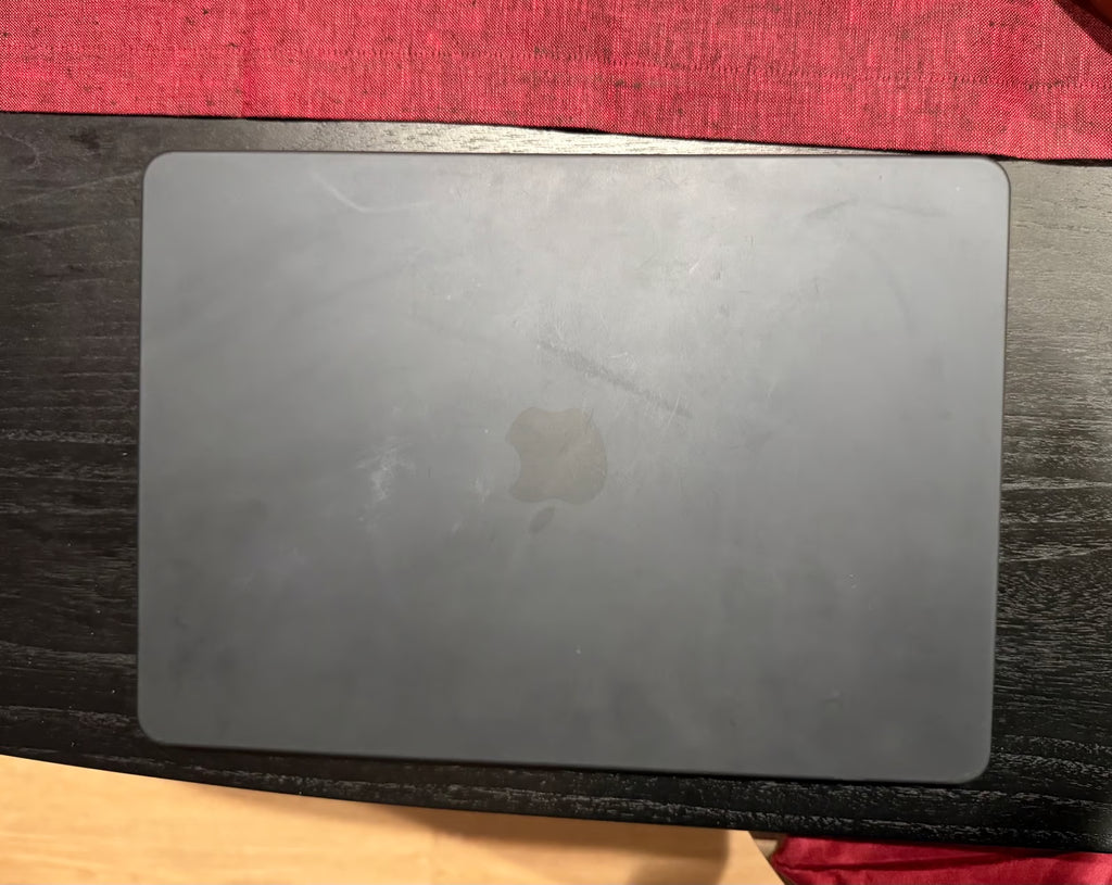 LIKE NEW MacBook Air 9H89