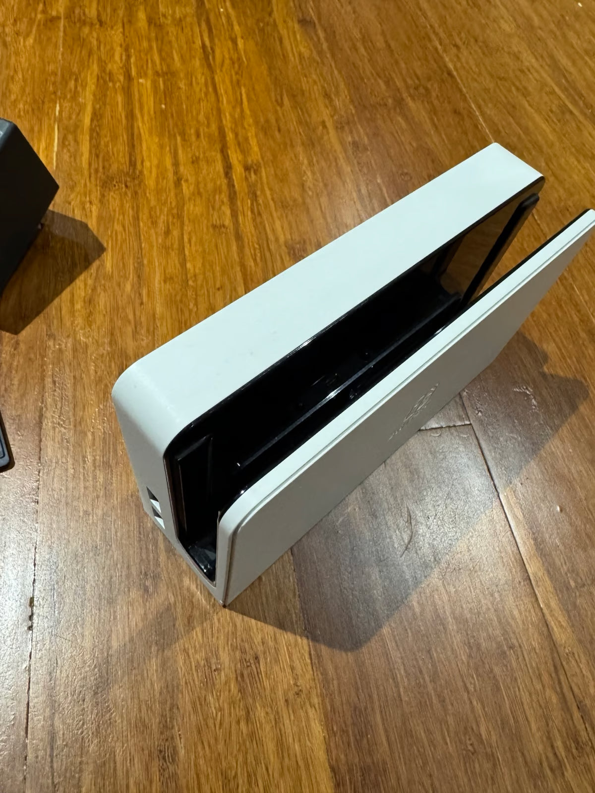 Nintendo Switch Oled Bundle w/Pok茅mon Shining pearl 1W78