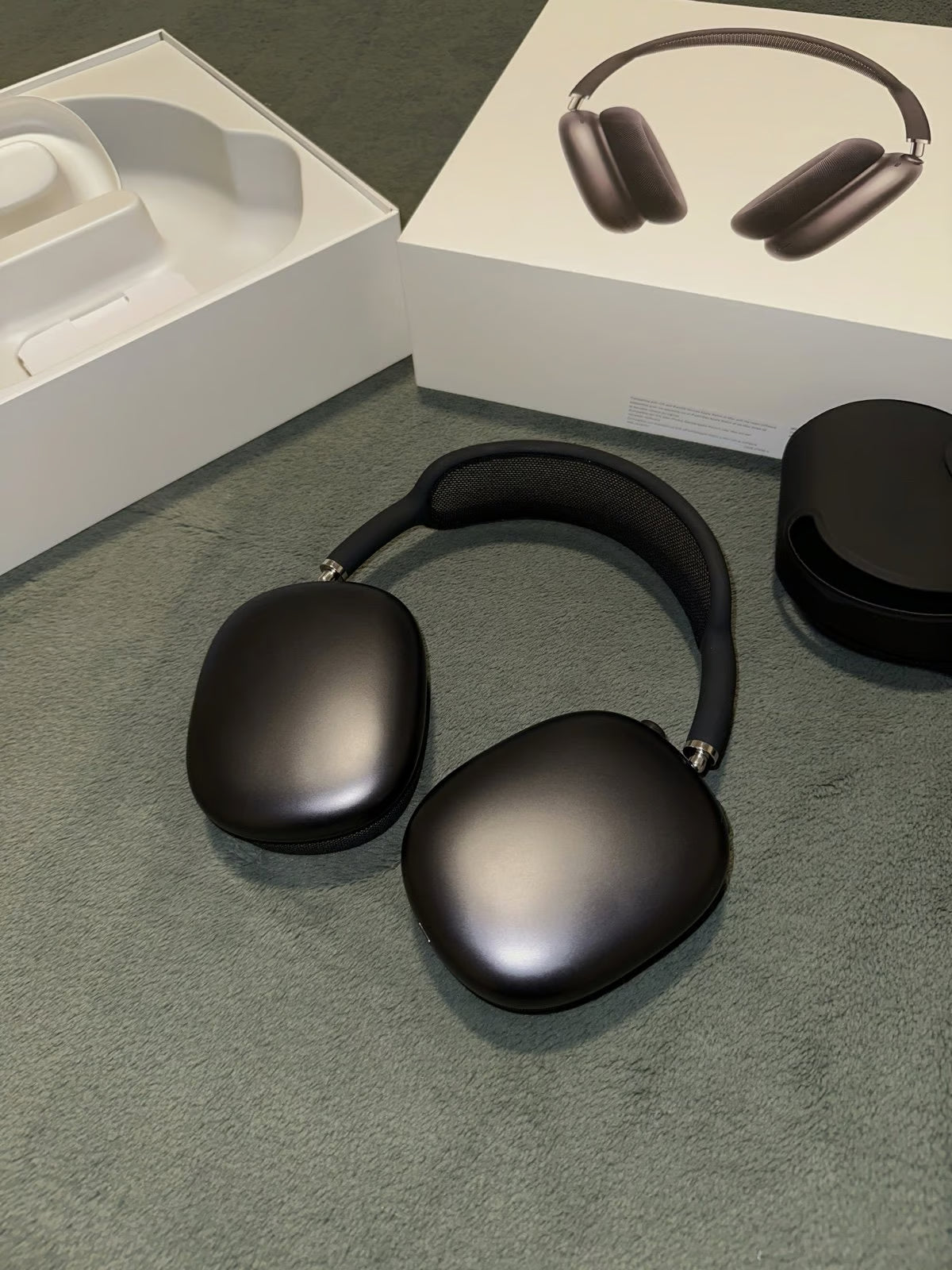 AirPods Max Black 6X35