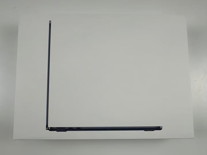 Apple Macbook Air 13.6"" M3 (2024) 8GB RAM 256GB Storage - Midnight (MRXV3L) 7M28