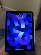 Apple iPad Air 4th Generation 64 GB in Black 2K91