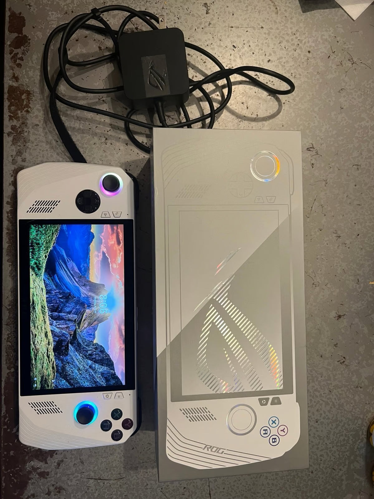 ASUS rog ally z1 extreme 2Q17