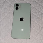 iPhone 12 color mint green 64 gb - used 2T15