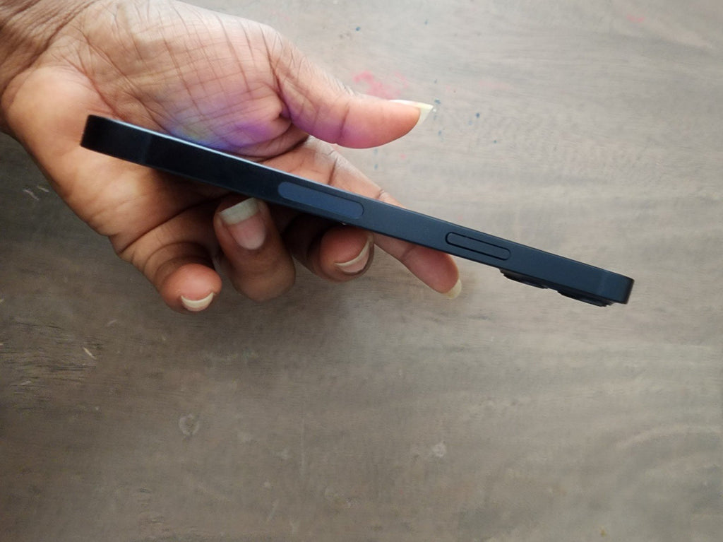 Apple iPhone 13 Verizon unlocked 128gb RESERVED 9L16