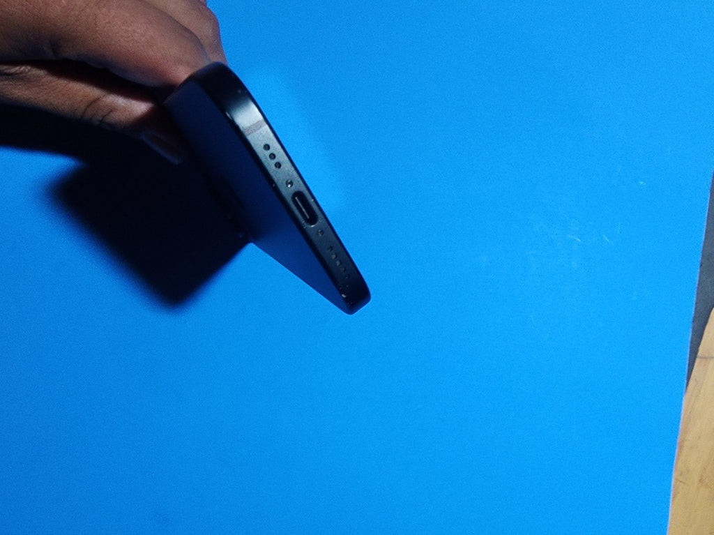 iPhone 15 Unlocked Smart Phone By Apple 128gb 5C88