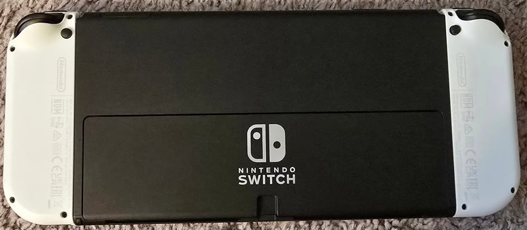 Nintendo switch OLED bundle WITH Mario cart 7D19