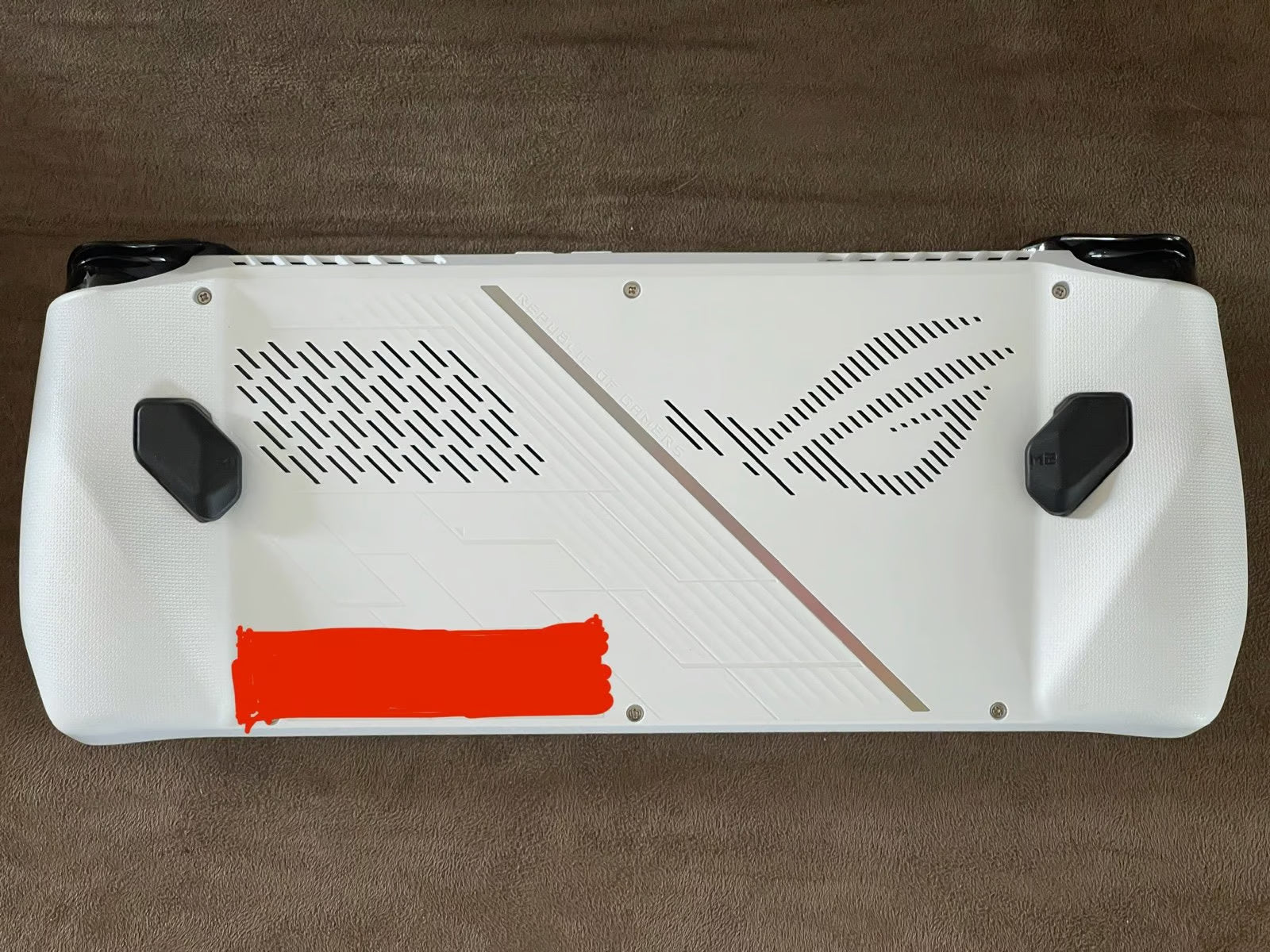 ASUS rog ally z1 extreme w/ Accessories MINT CONDITION 7F71