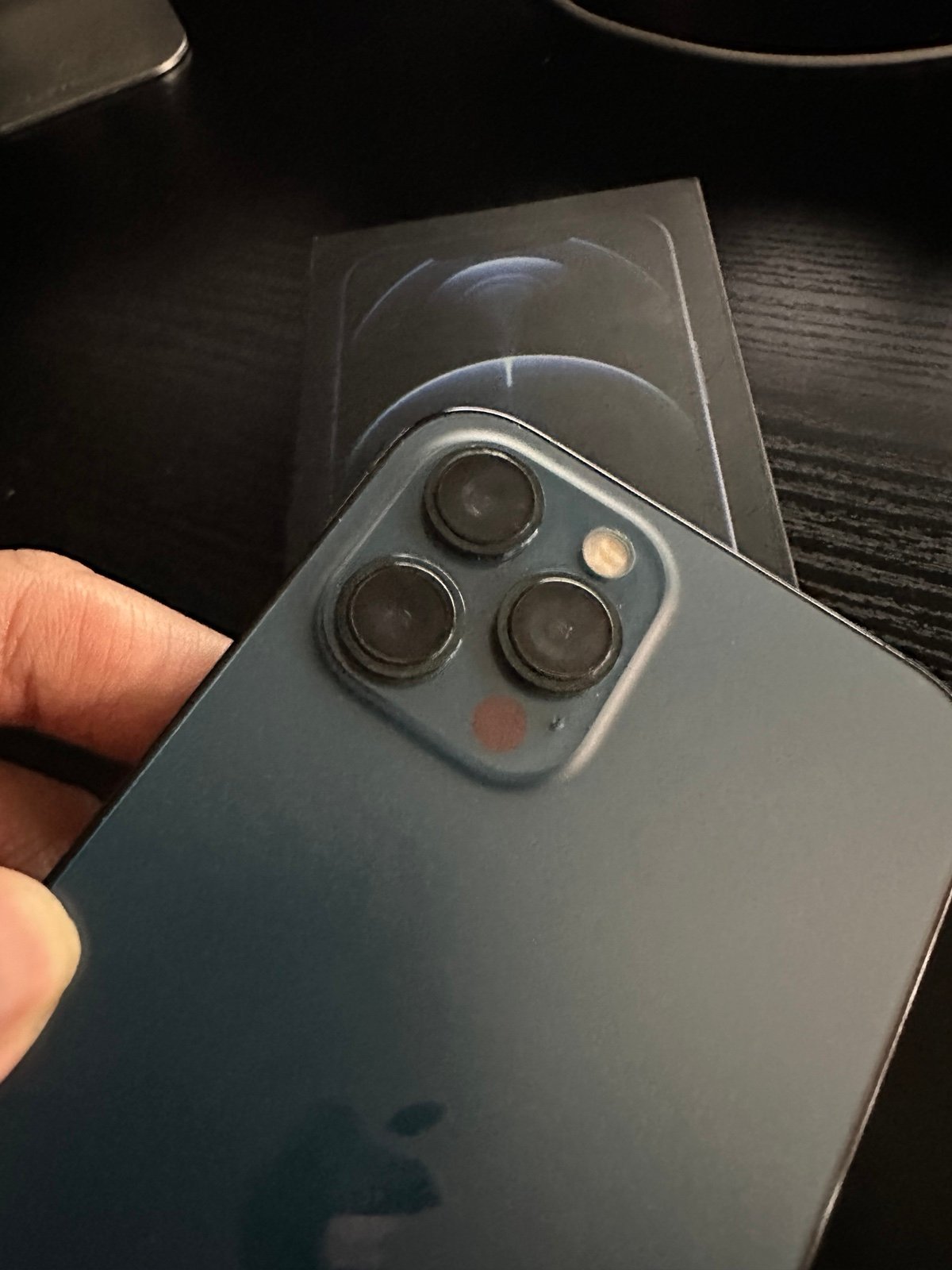 iPhone 12 pro max 7O36