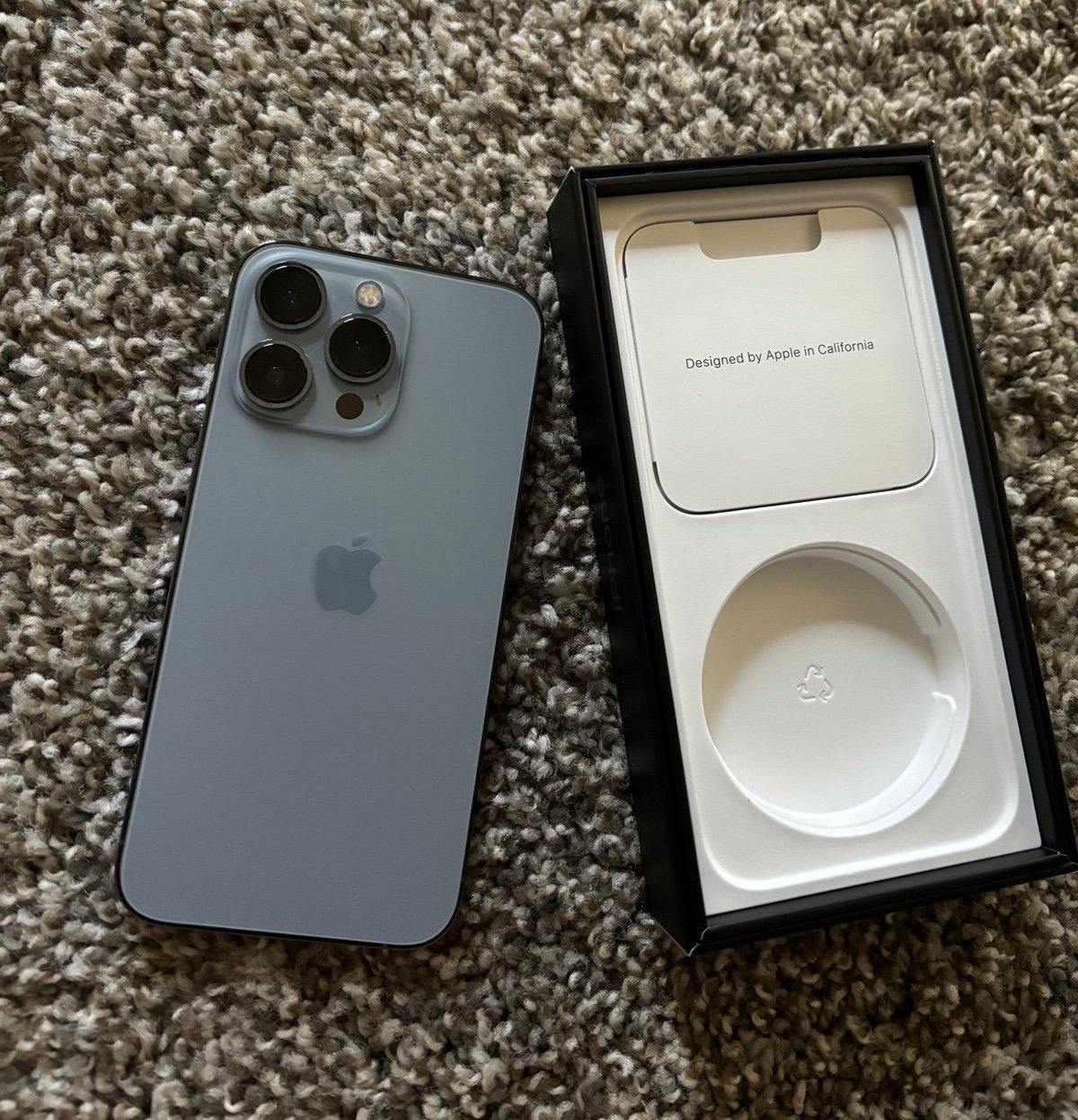 Apple iPhone 13 Pro 128 GB in Sierra Blue for Unlocked 1X56