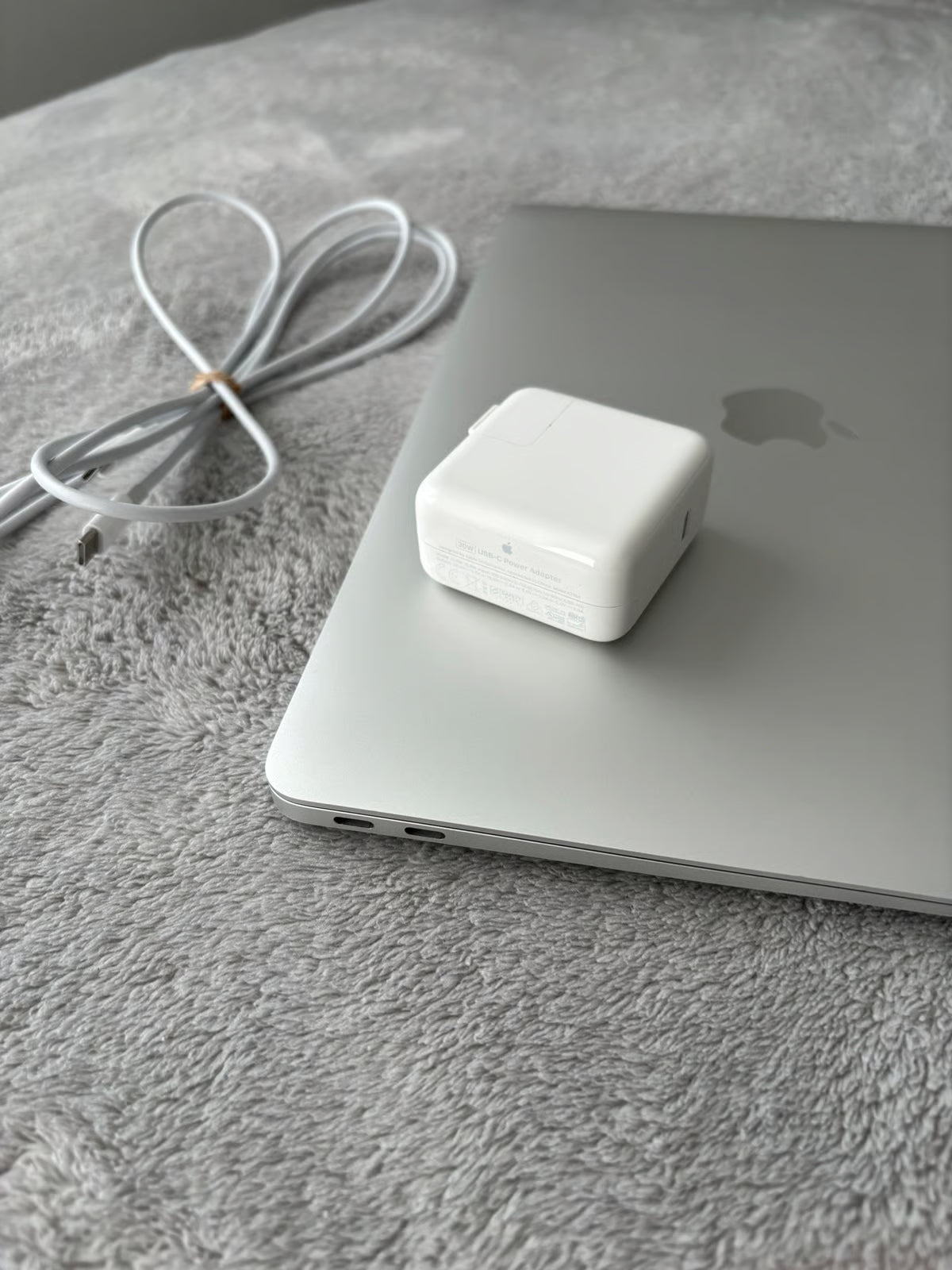 MacBook Air 2020 7X99