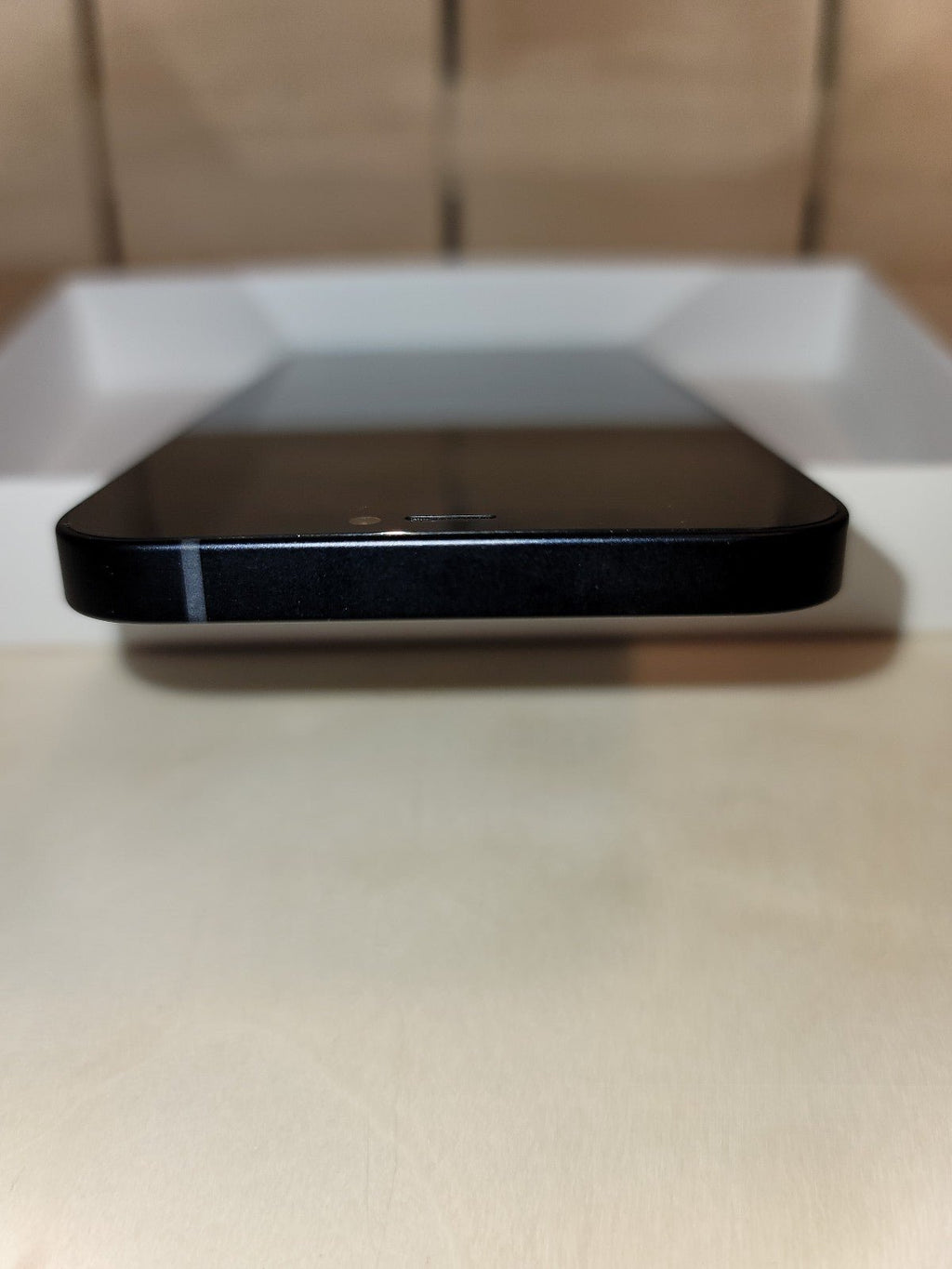 Apple iPhone 12 64 GB in Black for Unlocked 1A35