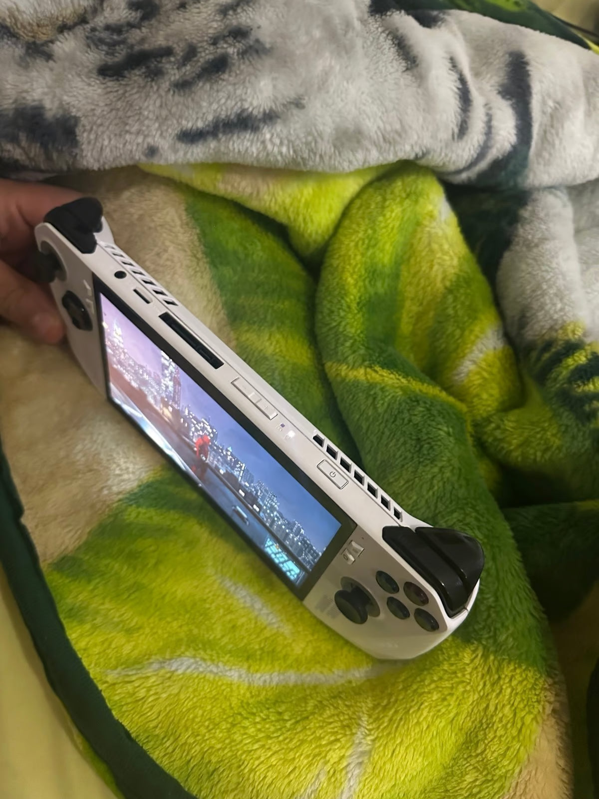 Rog ally Z1 Extreme ASUS 9D18