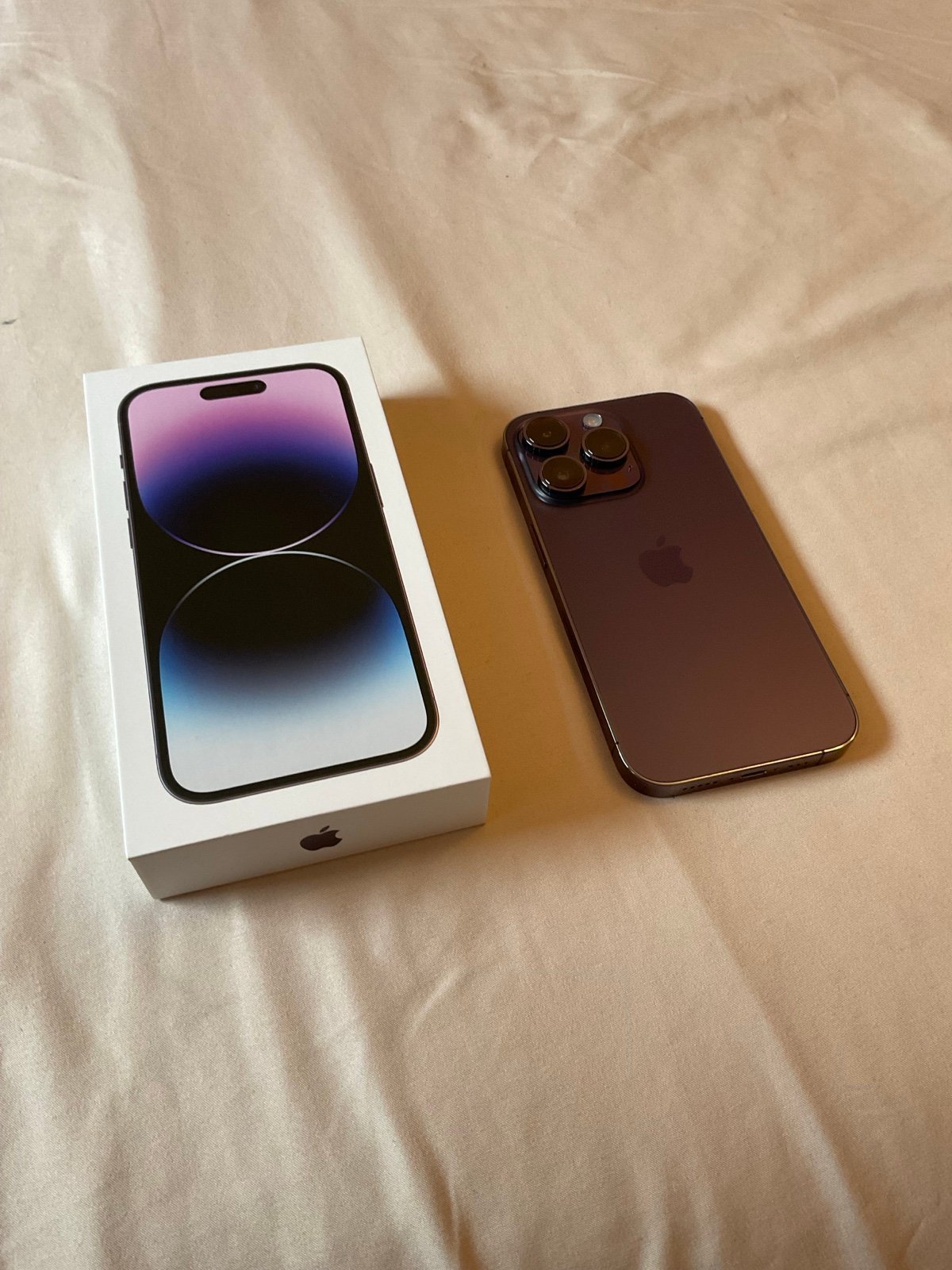 Iphone 14 Pro 256GB Deep Purple UNLOCKED MINT 1S91