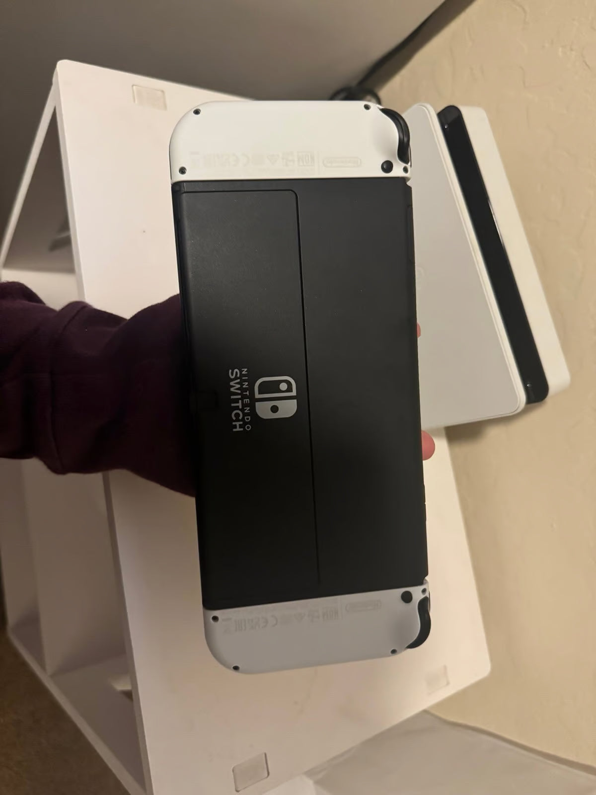 Nintendo switch OLED 1Y25