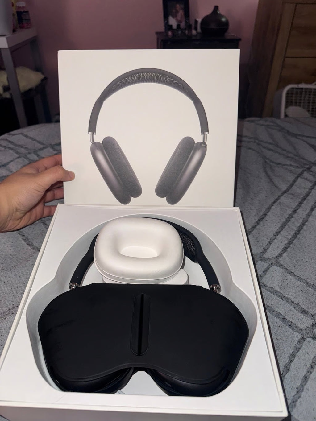 Brand New AirPods Max Space Gray 5L63