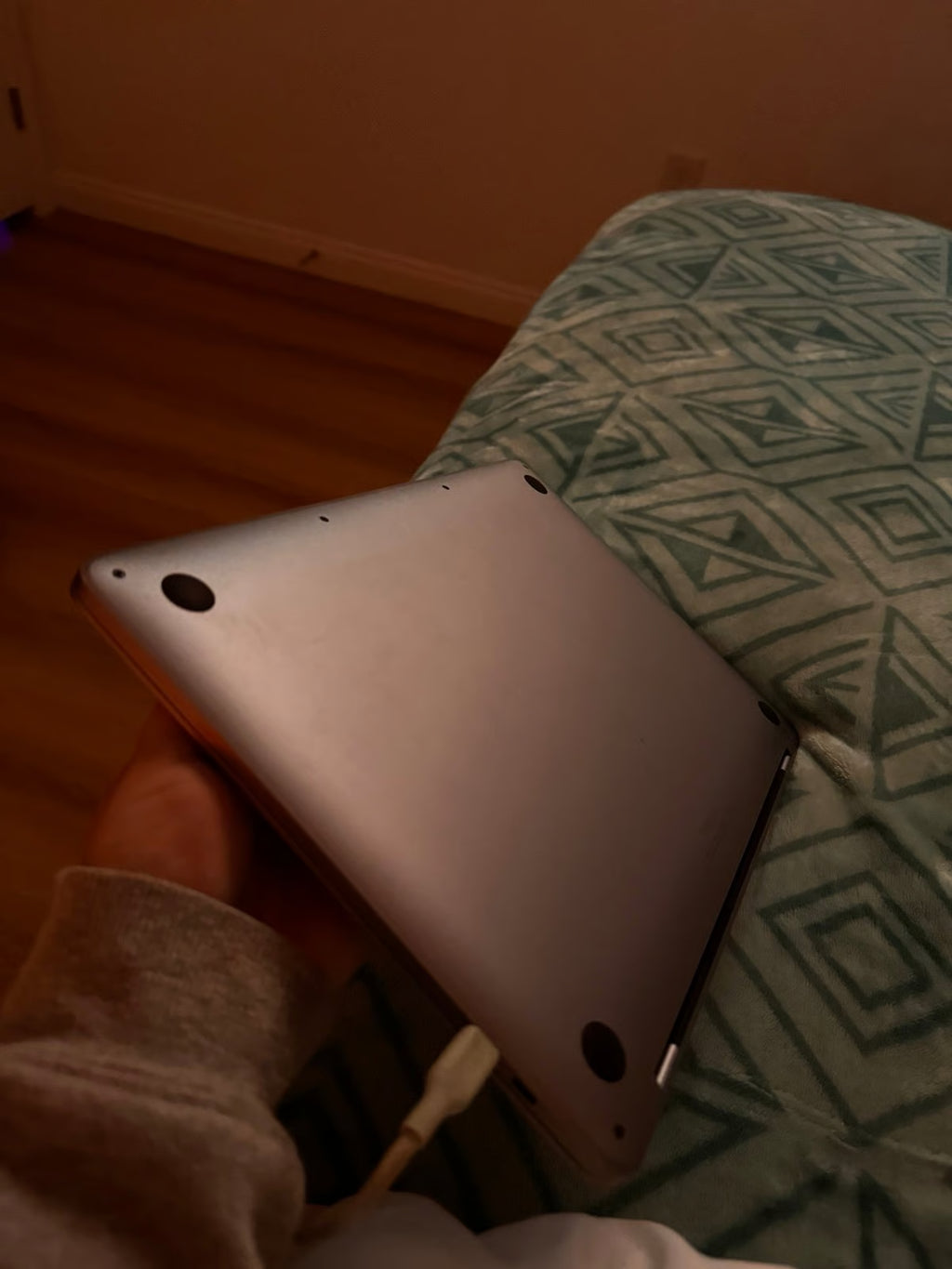 macbookpro 2020 1G25