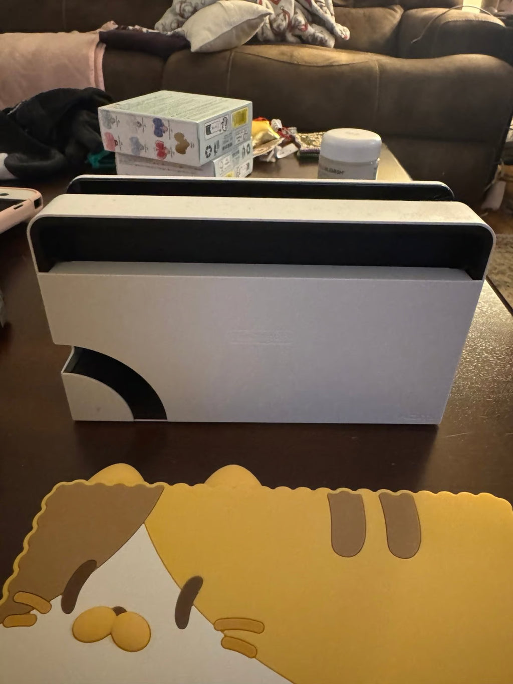 Nintendo switch Oled- white version 5Q57