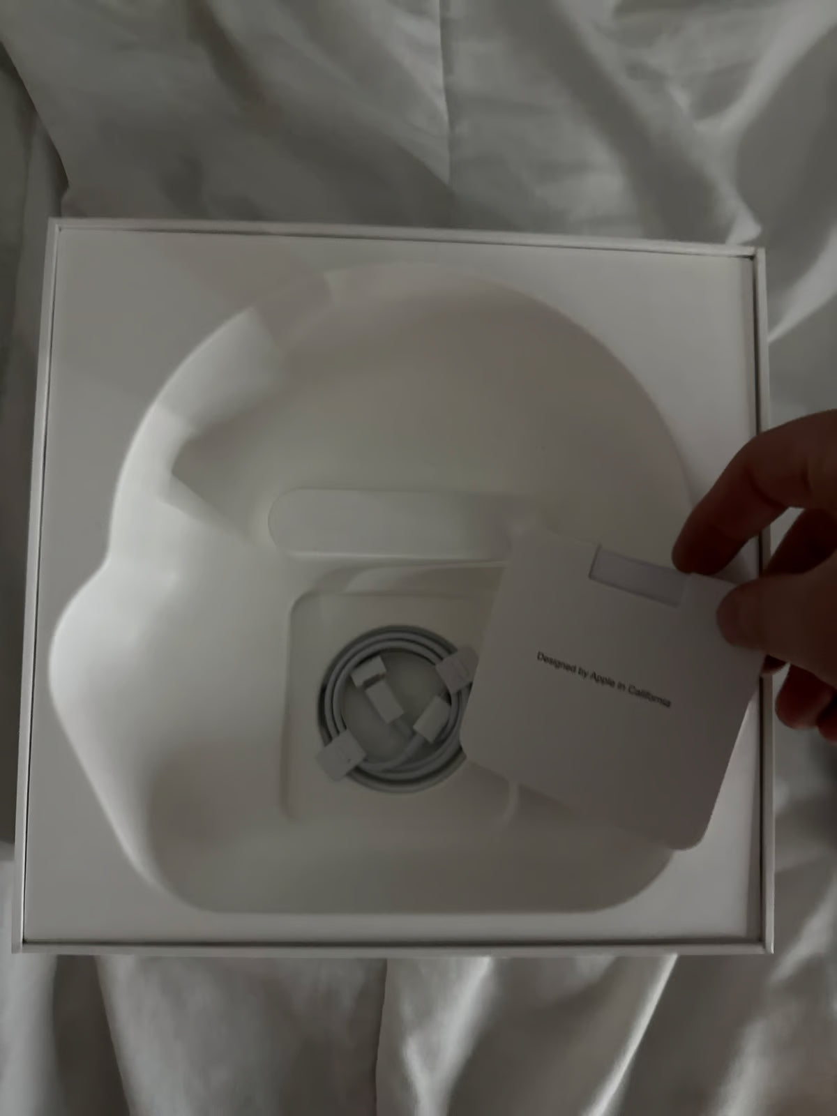 Apple AirPod max usb-c 7H61