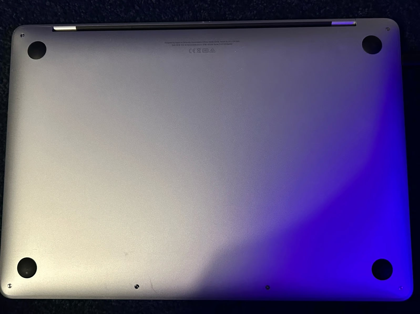 MacBook Pro 8GB 2020 2Y86