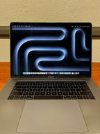 MacBook Pro 2017 8M58